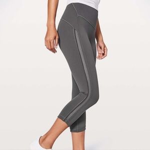 Lululemon Wunder Under Crop (Hi-Rise) Awaken Full-On Luxtreme 21"Dark Shadow